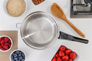 3 Qt. Saucepan w/cover